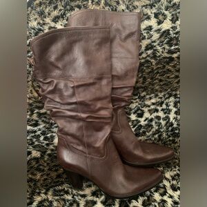 Nine West Brown Genuine Leather Heeled Boots Size 8